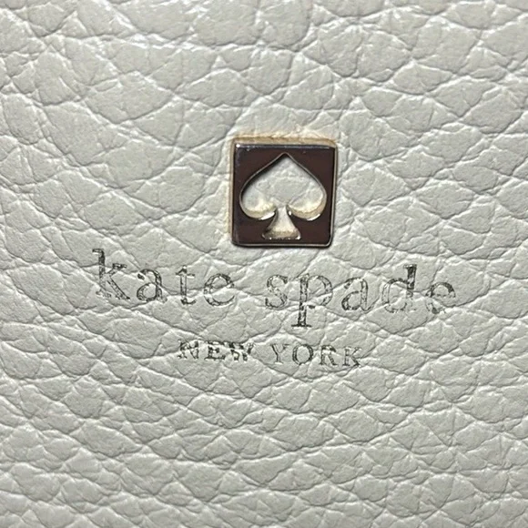 kate spade Leather Shoulder Crossbody Bag Two Tone Cream Black 10”Lx9.5”Hx2”W - Picture 4 of 17